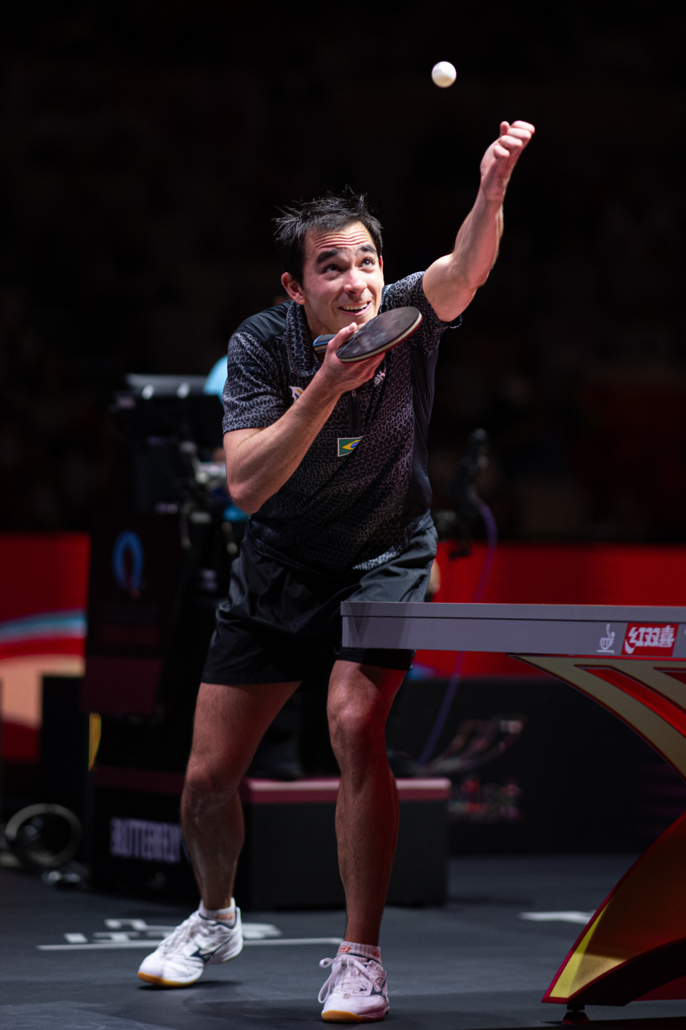 得坚实而有 得坚实而有