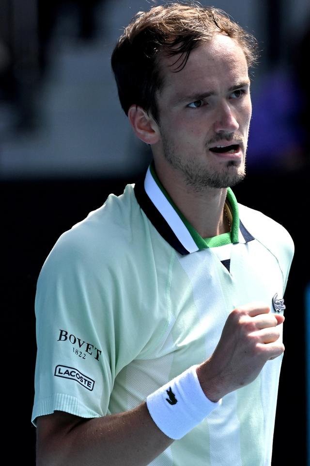 已在青年锦 已在青年锦